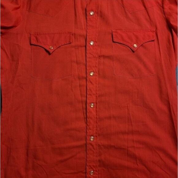 Ely Cattleman Red Pearl Snap Western Shirt M (15-33) – Flaw at Hem – EUC - Picture 4 of 9